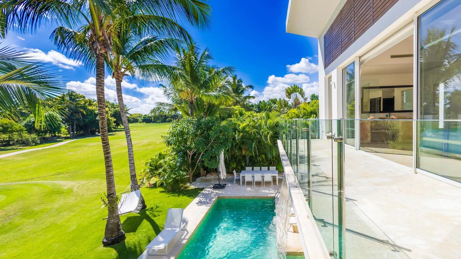 Luxury Rentals In Punta Cana - Exclusive Waterfall Villa With Private Pool, Bbq, Maid, Golf 多米尼加共和国