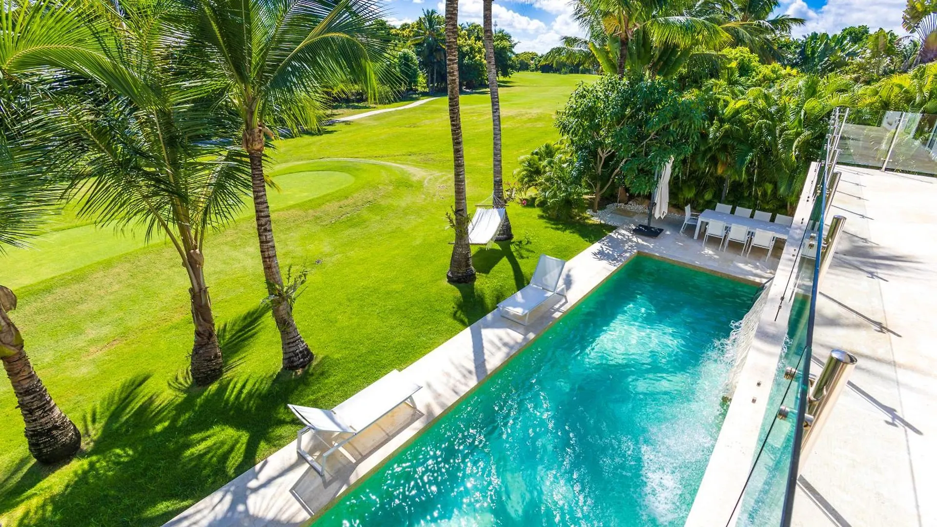 Luxury Rentals In Punta Cana - Exclusive Waterfall Villa With Private Pool, Bbq, Maid, Golf 0*,  多米尼加共和国