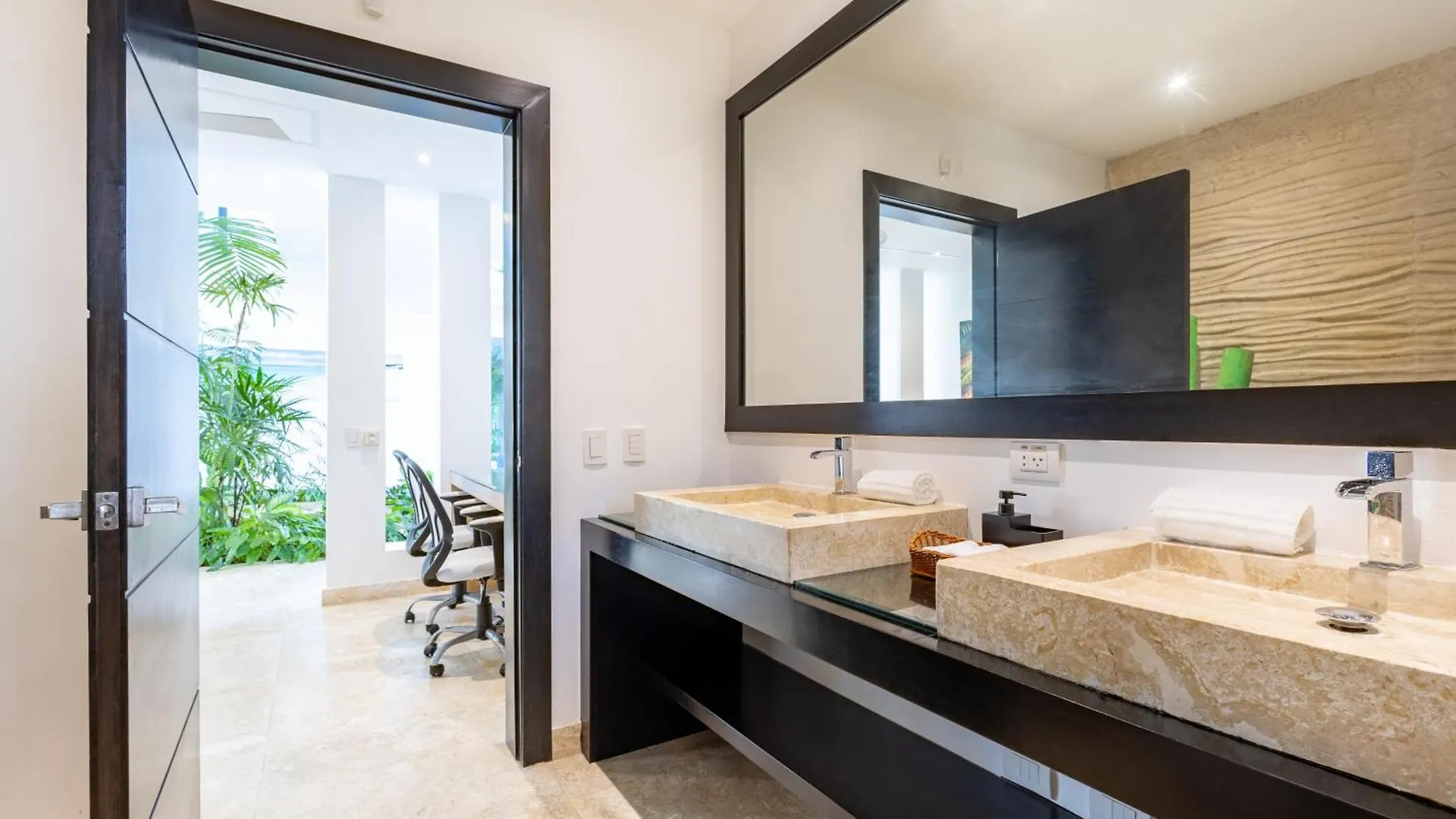 Luxury Rentals In Punta Cana - Exclusive Waterfall Villa With Private Pool, Bbq, Maid, Golf 多米尼加共和国